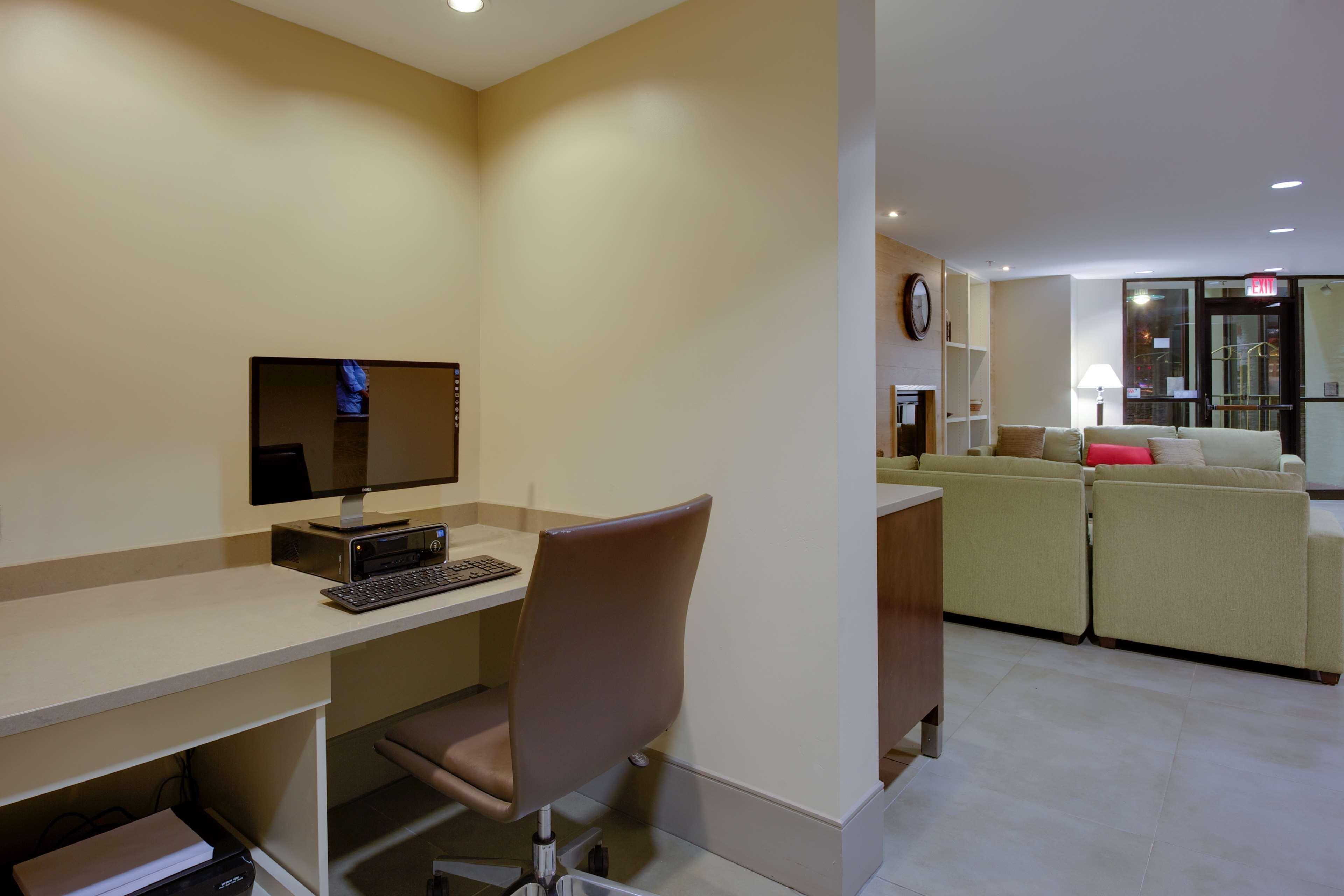 Country Inn & Suites By Radisson, Frederick, Md ภายนอก รูปภาพ